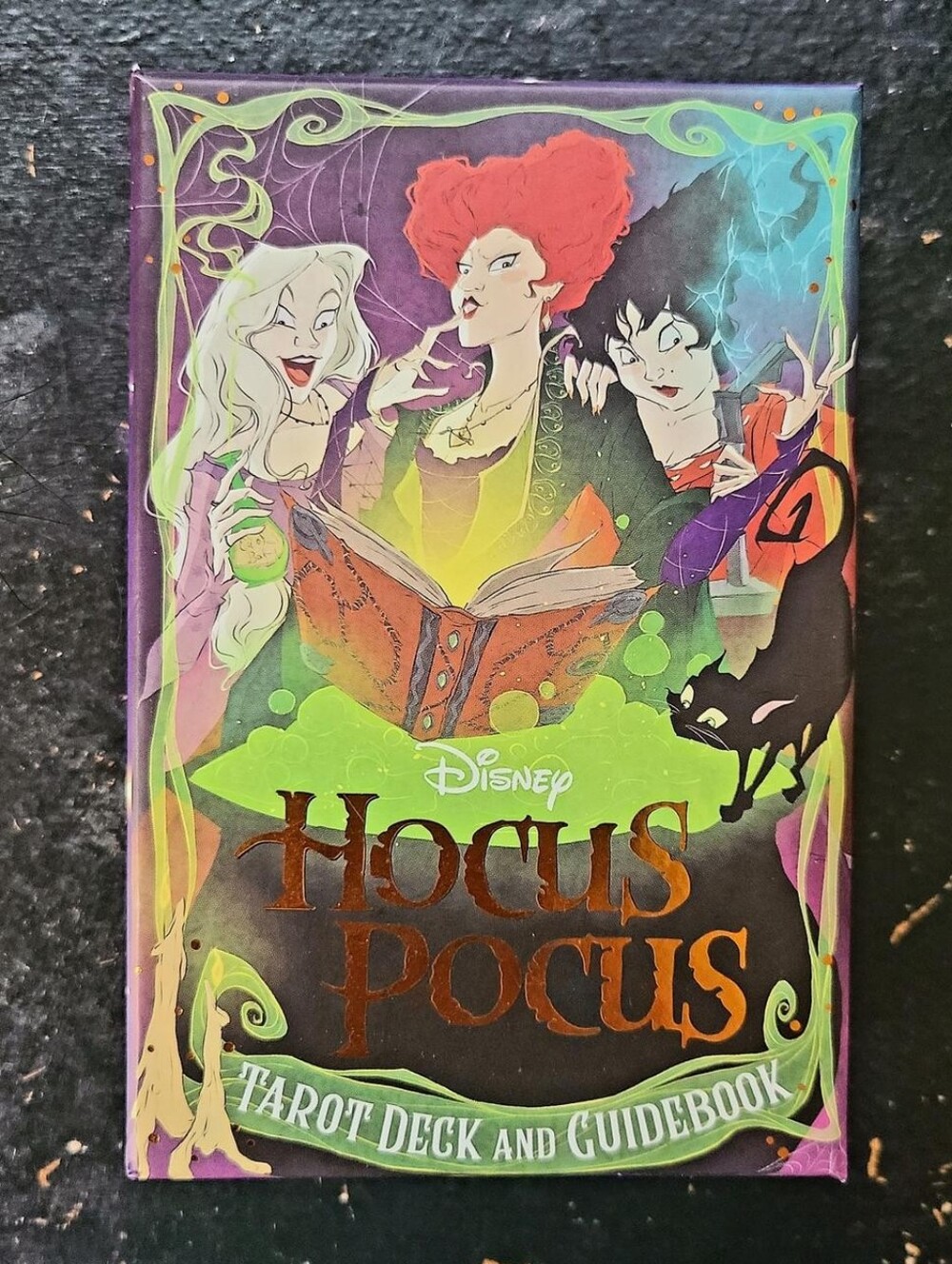 Disney's Hocus Pocus Tarot Deck